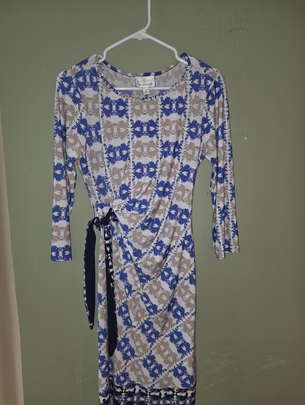Donna Morgan Blue and Beige Geometric Wrap Midi Dress Sz 4 EUC
